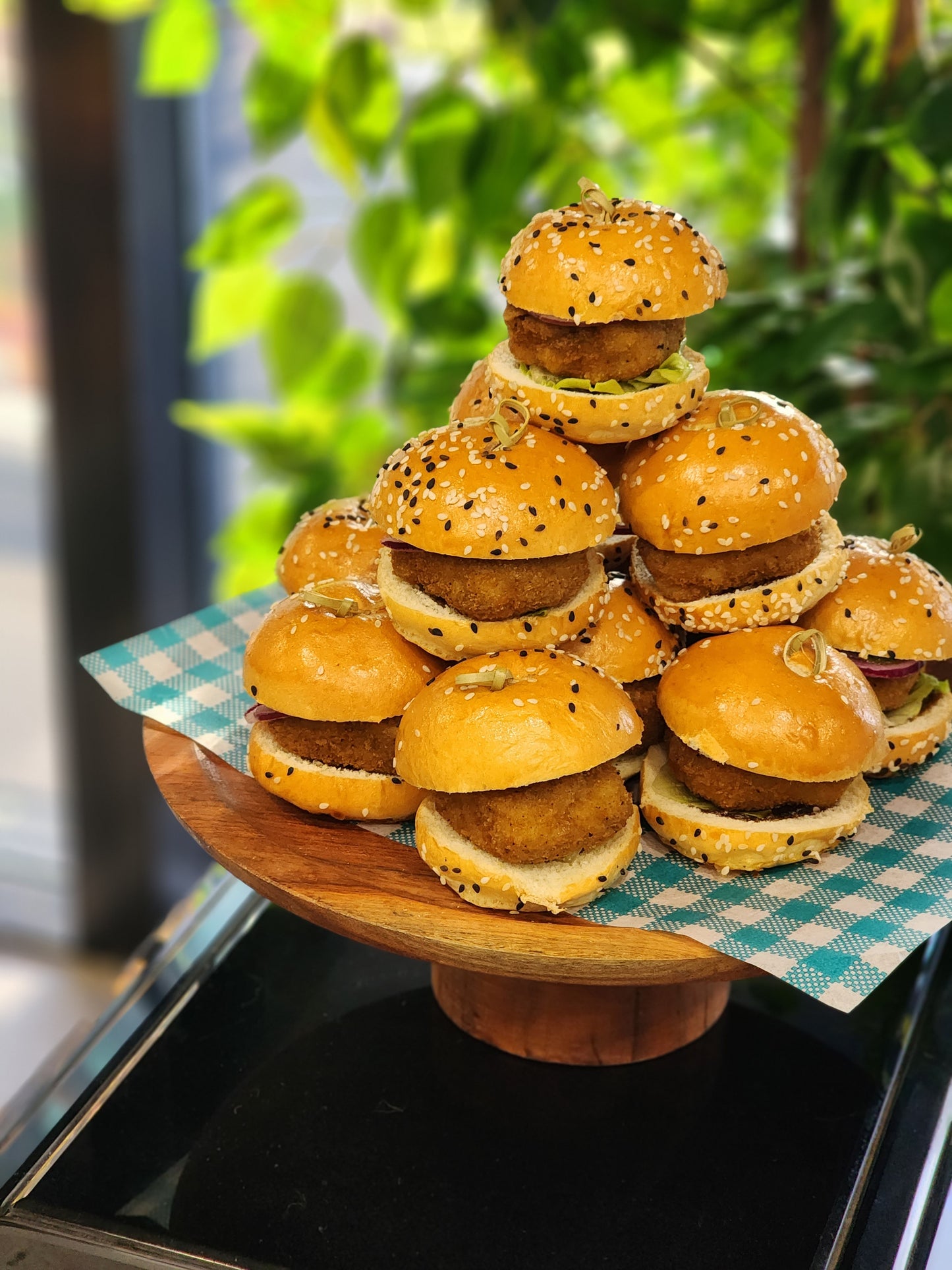 Crispy Chicken Slider By Dozen